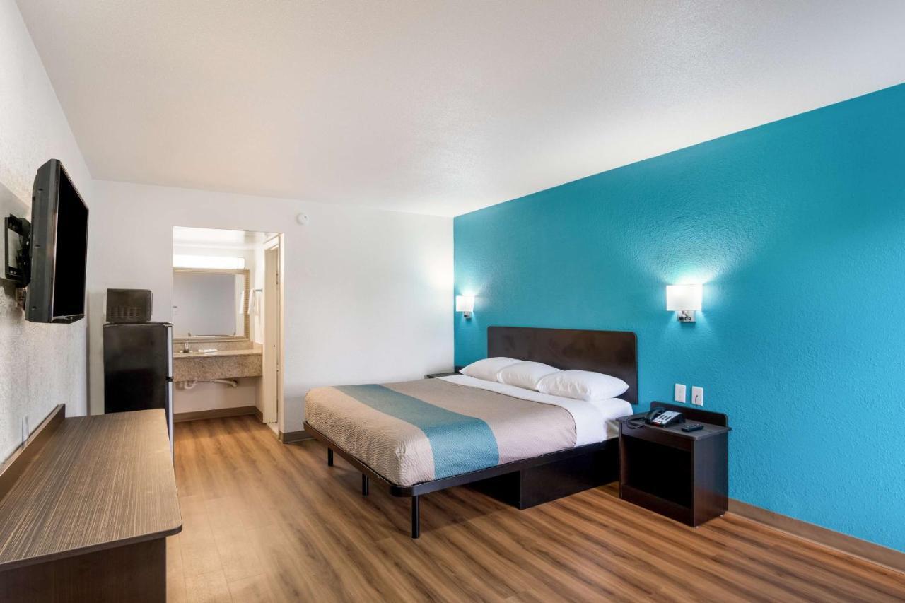 Motel 6-Lexington, Ky - Airport Eksteriør bilde