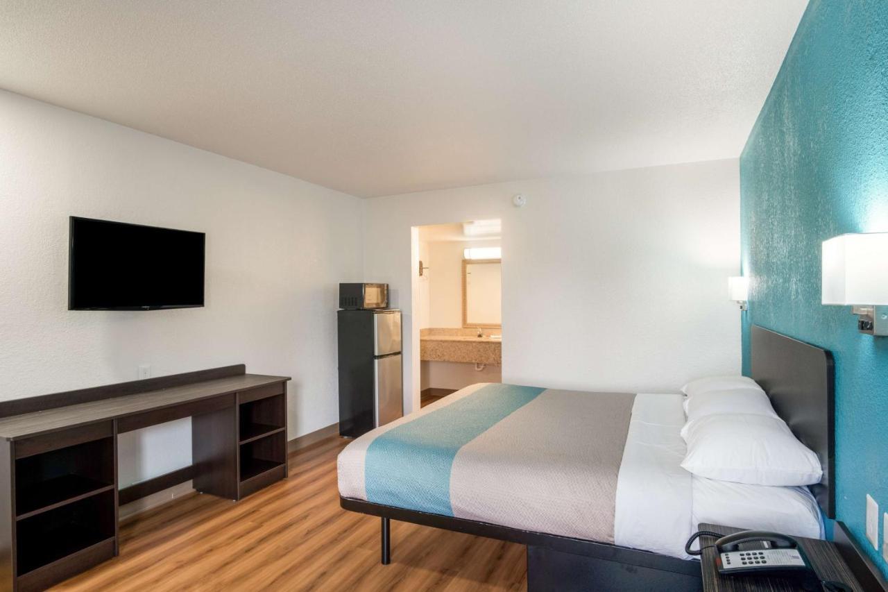 Motel 6-Lexington, Ky - Airport Eksteriør bilde